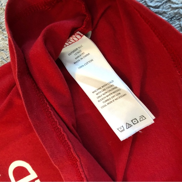 Eddie Bauer Live Wild Bigfoot Longsleeve red Tee Medium - Picture 5 of 9